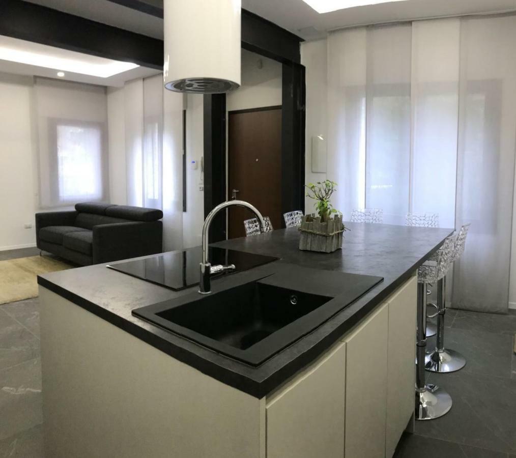 Venetian Aesthetic Apartment Местре Екстер'єр фото