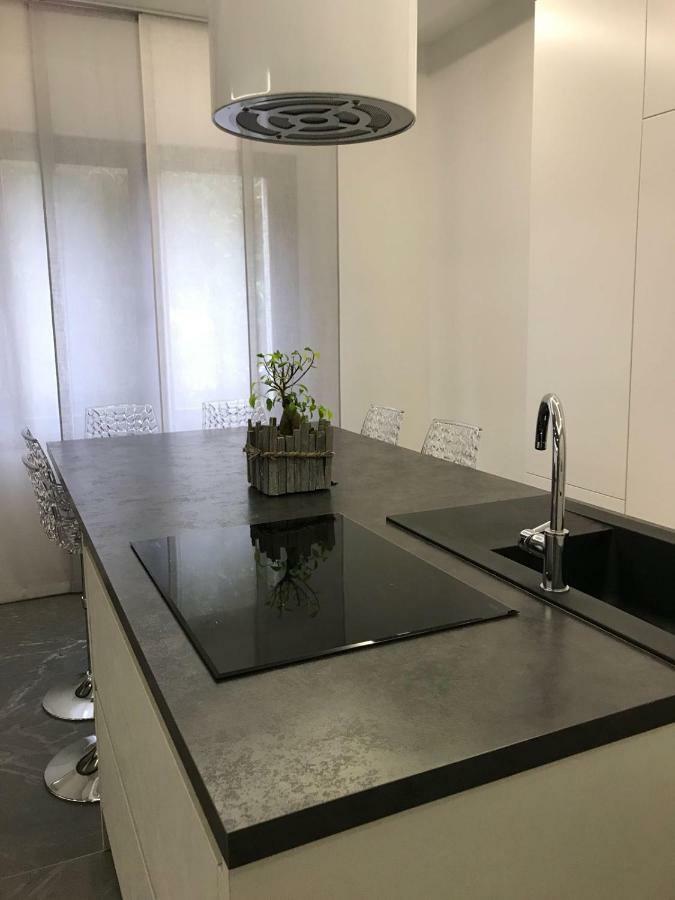 Venetian Aesthetic Apartment Местре Екстер'єр фото